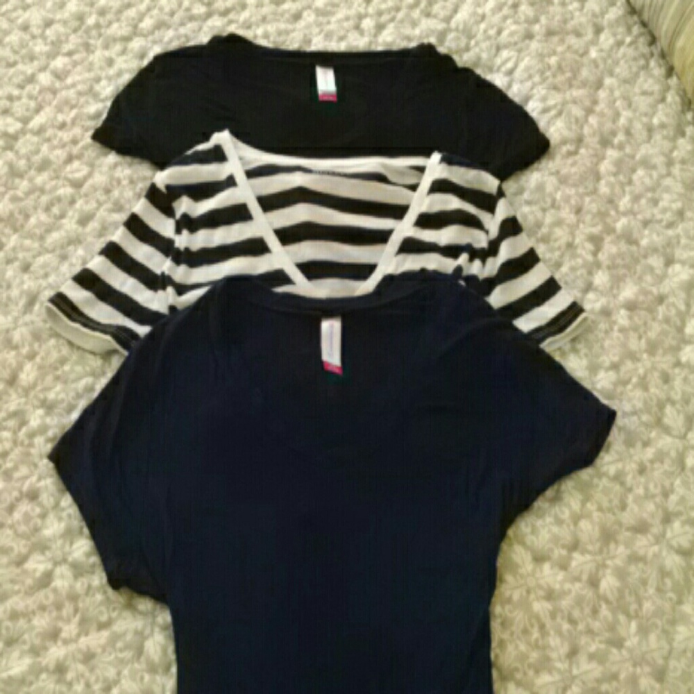 Bundle of 3 Tees!